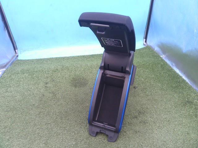 ノート DAA-HE12 アームレスト E-POWER ニスモ KH3_画像5