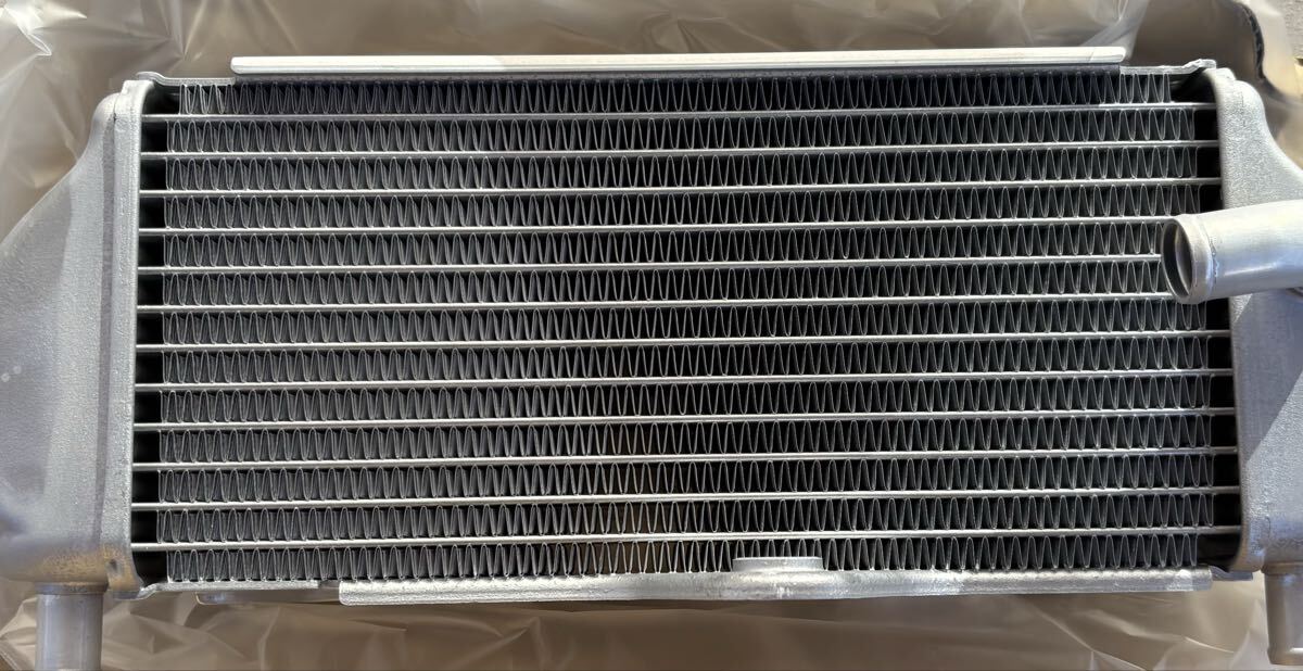 YZ125/YZ125X для (MY2025 после для ) оригинальный радиатор левый новый товар не использовался товар номер детали D68-1240A-00