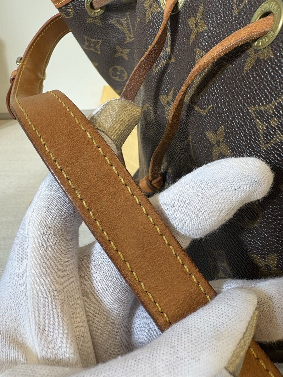 .709-034 LOUIS VUITTON монограмма noe сумка на плечо мешочек type Brown Louis Vuitton 