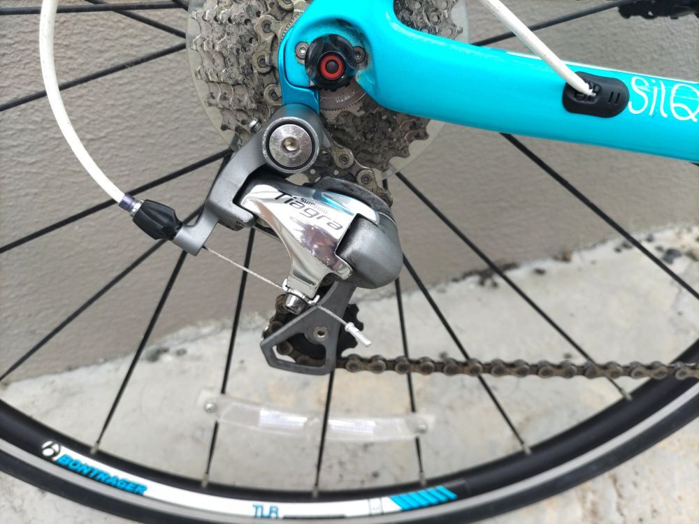 ロードバイク　レディース（女性向け）　フルカーボン　TREKトレック　SILQUE　SHIMANOシマノ　Tiagraティアグラ　走行2000Km程度_画像5