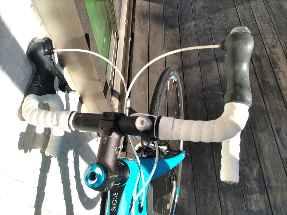 ロードバイク　レディース（女性向け）　フルカーボン　TREKトレック　SILQUE　SHIMANOシマノ　Tiagraティアグラ　走行2000Km程度_画像7