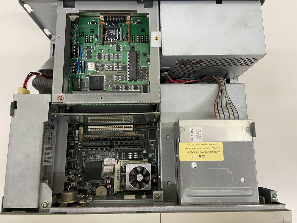 PC-9821Xs/U7W + 純正キーボード + 純正マウス_画像5