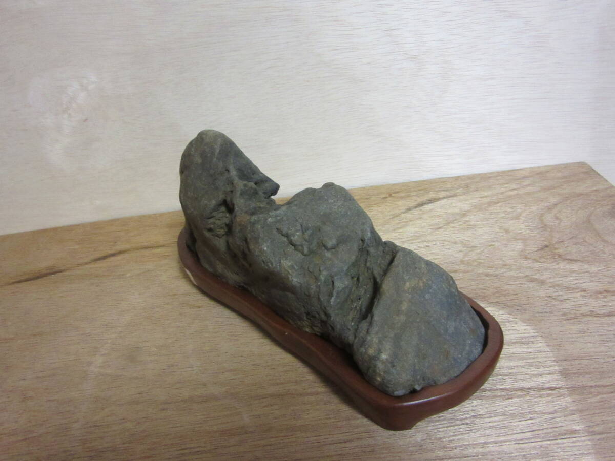 Ｚ１　姫川石　水盤飾り　鑑賞石　水石　台座付き_画像3