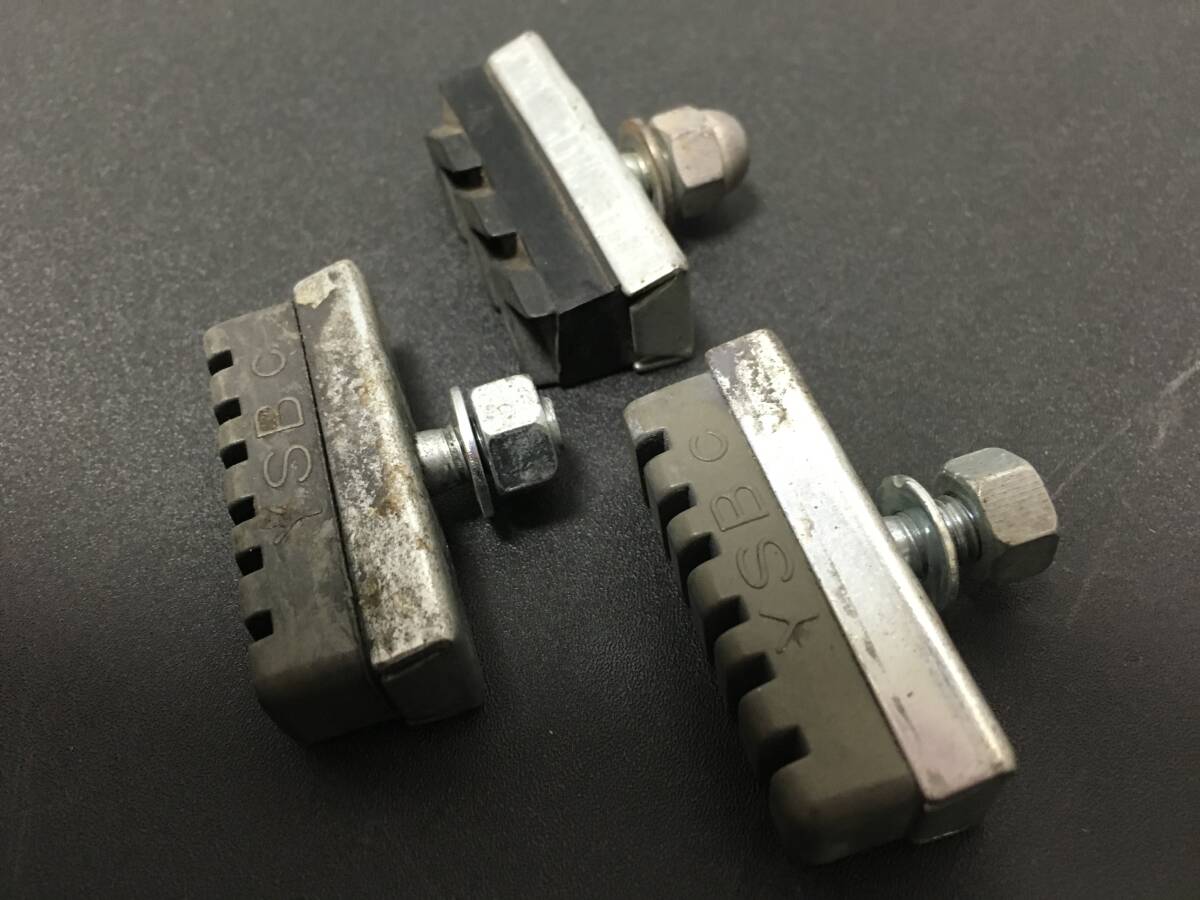 ♪YSB 吉川 ブレーキシュー11個セット 当時物 レトロ 未使用保管品/中古混ざり 自転車 サイクリング パーツ (NF251104) 218-1398_画像5