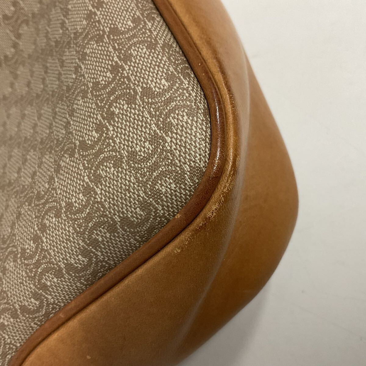 営NI356ー80◆ CELINE セリーヌ M06 マカダム ブラウン レザー 肩掛け ショルダーバッグ_画像5