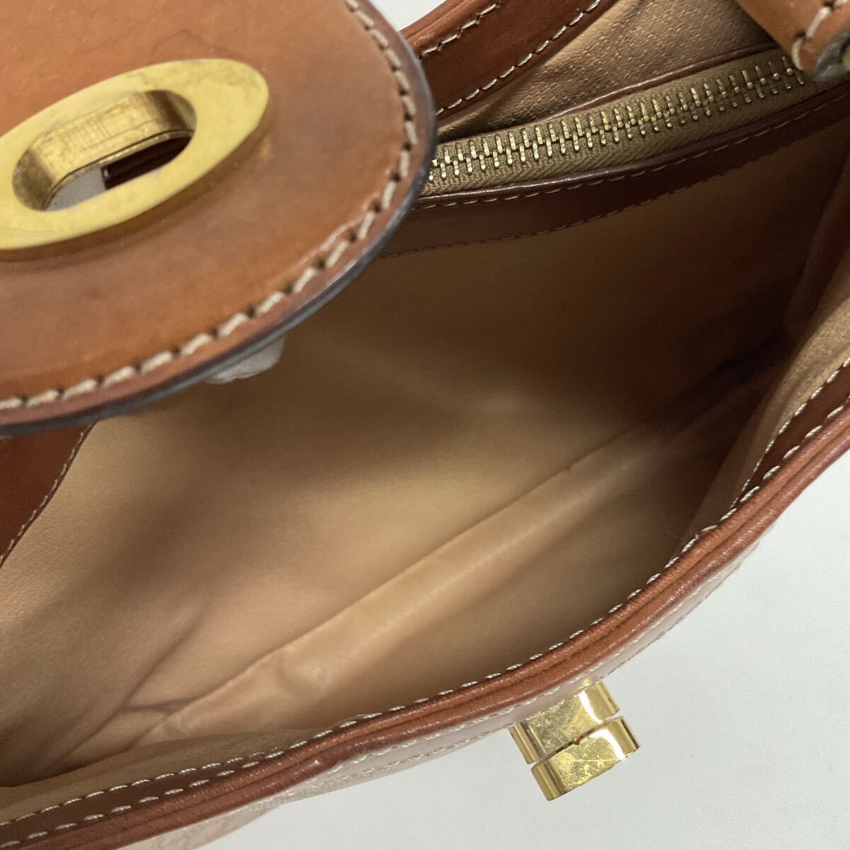 営NI356ー80◆ CELINE セリーヌ M06 マカダム ブラウン レザー 肩掛け ショルダーバッグ_画像9