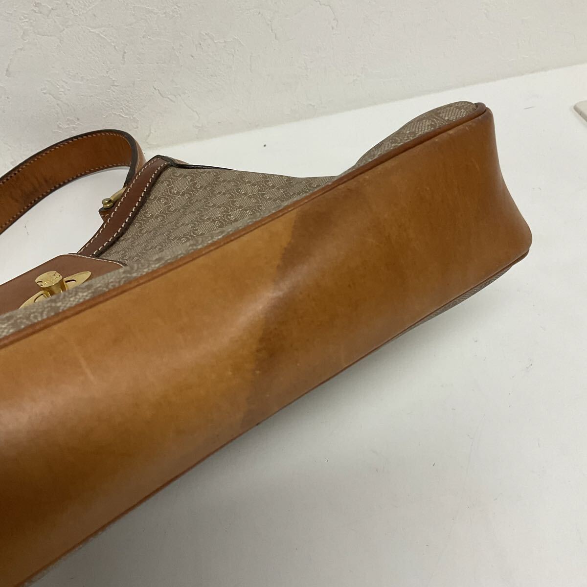 営NI356ー80◆ CELINE セリーヌ M06 マカダム ブラウン レザー 肩掛け ショルダーバッグ_画像10