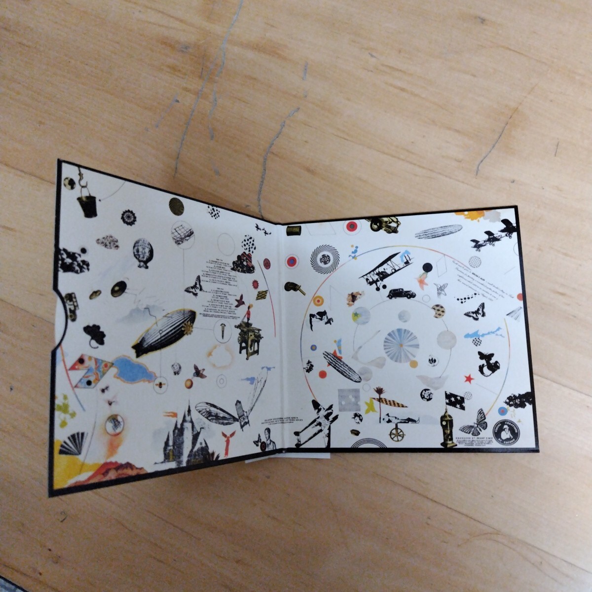 レッド・ツェッペリン Ⅲ / レッド・ツェッペリン 紙ジャケCD_画像3