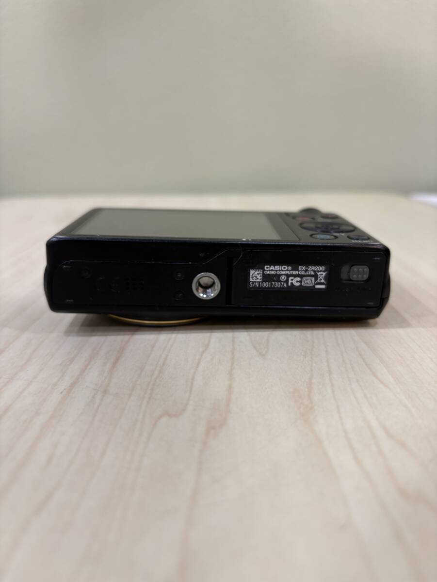 [1 иен старт ]CASIO EXILIM EX-ZR200 черный Casio Exilim цифровая камера аккумулятор / инструкция имеется работа товар 
