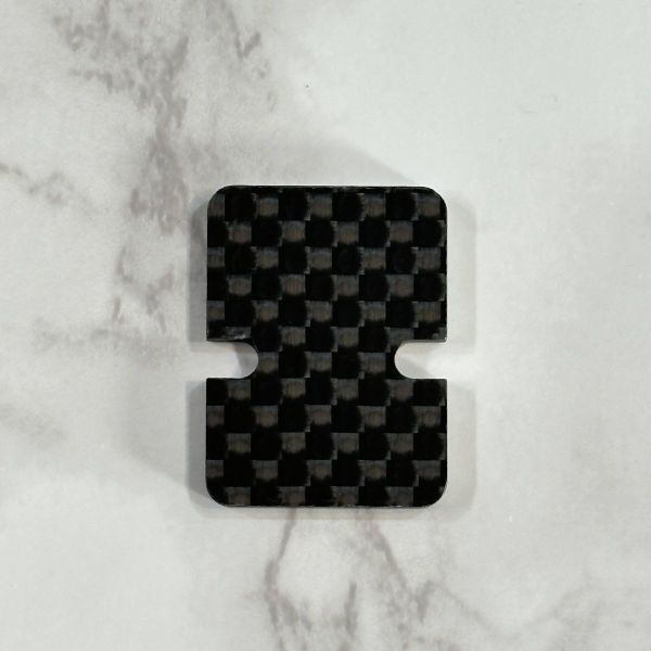 カートリッジスペーサー ドライカーボン製 2.0mm 1枚 特注品 SHURE M97 DENON DL103 AT33 Ortfon Kontrapunkt DECCA MC20/30 U692_画像1