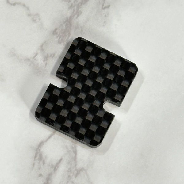 カートリッジスペーサー ドライカーボン製 2.0mm 1枚 特注品 SHURE M97 DENON DL103 AT33 Ortfon Kontrapunkt DECCA MC20/30 U692_画像4