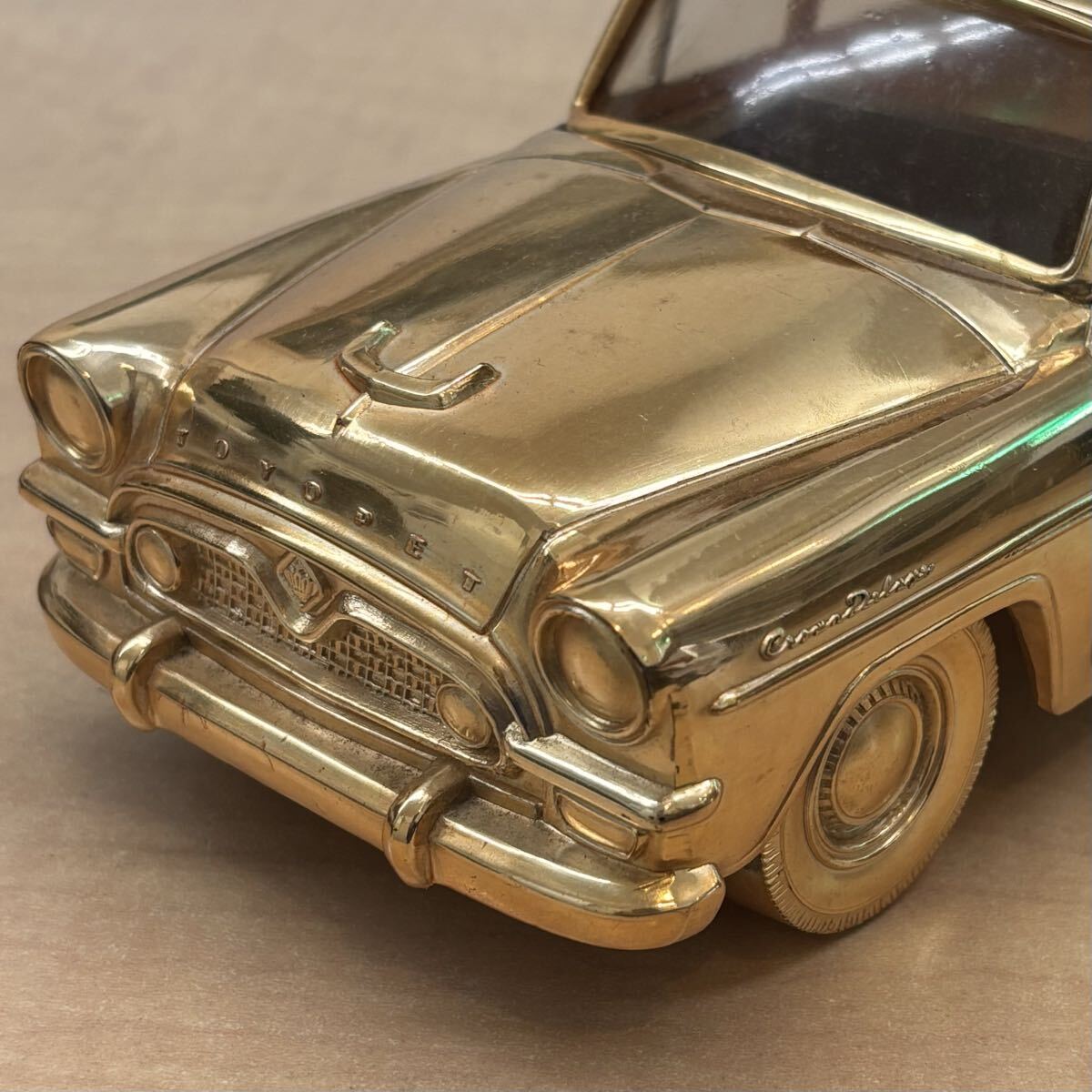 ◆トヨタ クラウン デラックス◆シガレットケース／煙草入れ／灰皿／トヨペット／クラウンDX／ゴールド色　◎箱あり_画像4