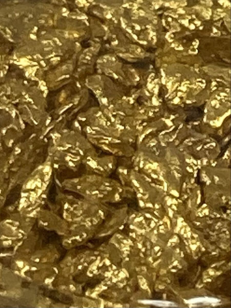 T11-011・砂金入りペンダントトップ (14K刻印)＊総重量4g _画像4