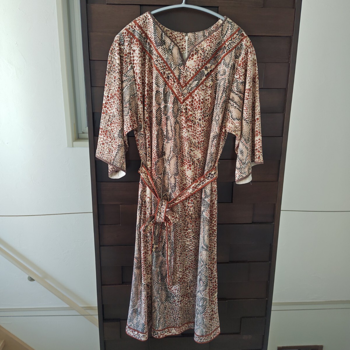 LEONARD レオナール パイソン柄ワンピース カンカン 40_画像7