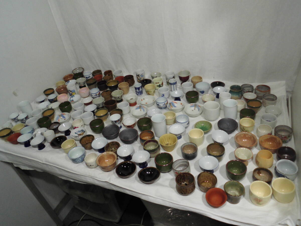 ★ お猪口 おちょこ 小皿 他 156点 まとめ 酒器 食器 陶器製 木製 一部欠けあり 中古品_画像1