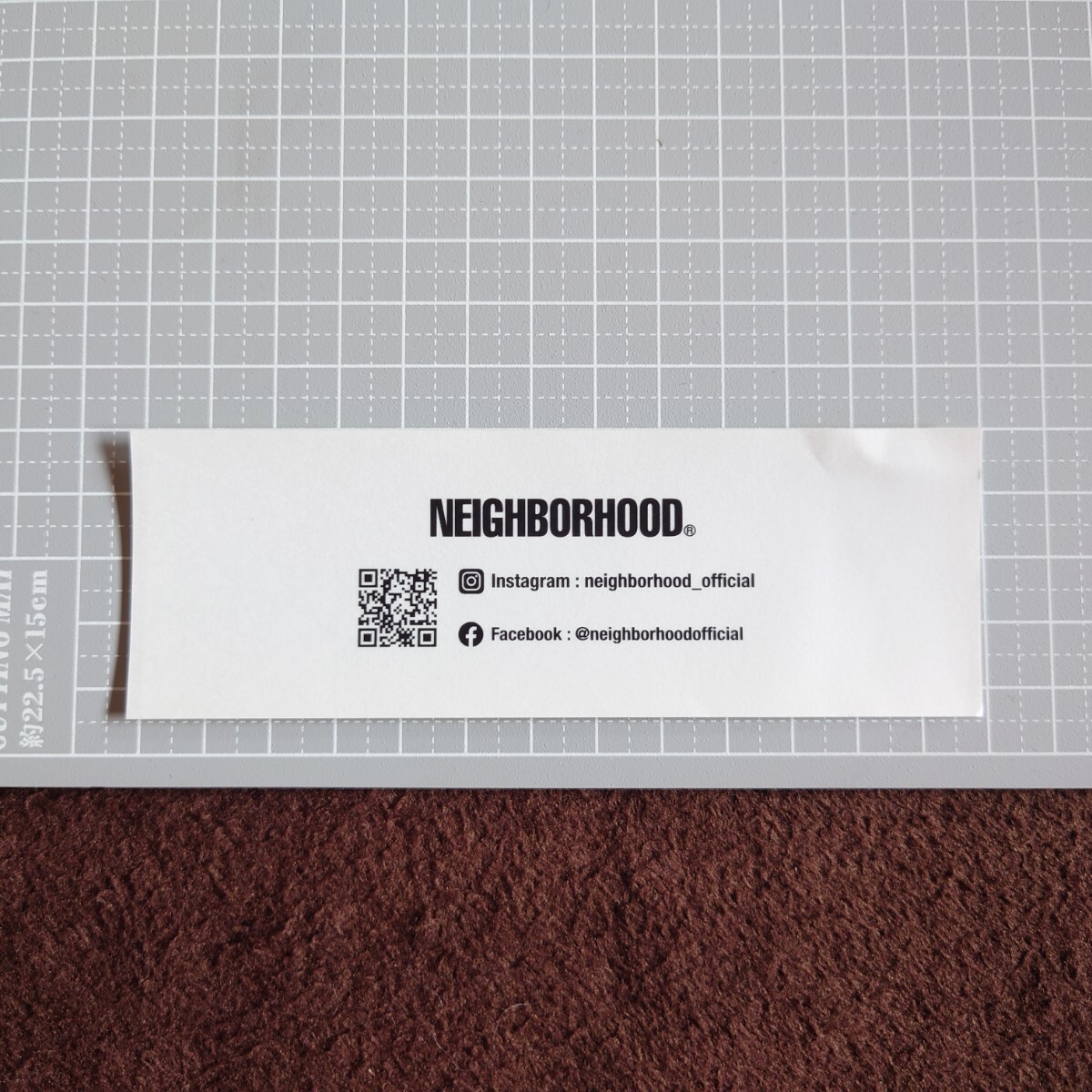 【訳あり出品】ネイバーフッド ステッカー 正規品 送料無料!! 匿名配送 追跡可能 NEIGHBORHOOD 新品未使用 イエロー 黄色 新品未使用_画像2