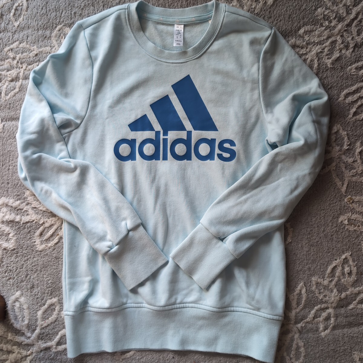 アディダス トレーナー adidas トップス160_画像1