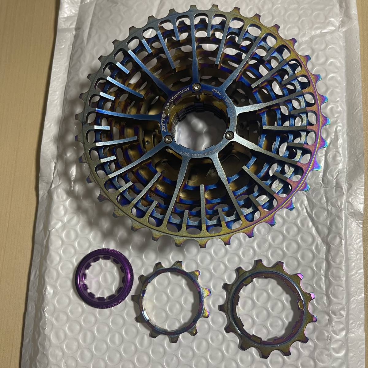 実測232g! ZTTO 軽量スプロケット 11-34T 青緑&紫&金 11s オイルスリックカラー シマノHG_画像3