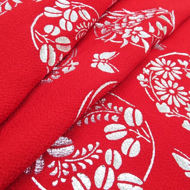 ★きもの北條★ 舞妓 芸者 帯揚げ　花模様　秋草　蝶　縮緬地　中古　正絹　和装小物　T812-1_画像5