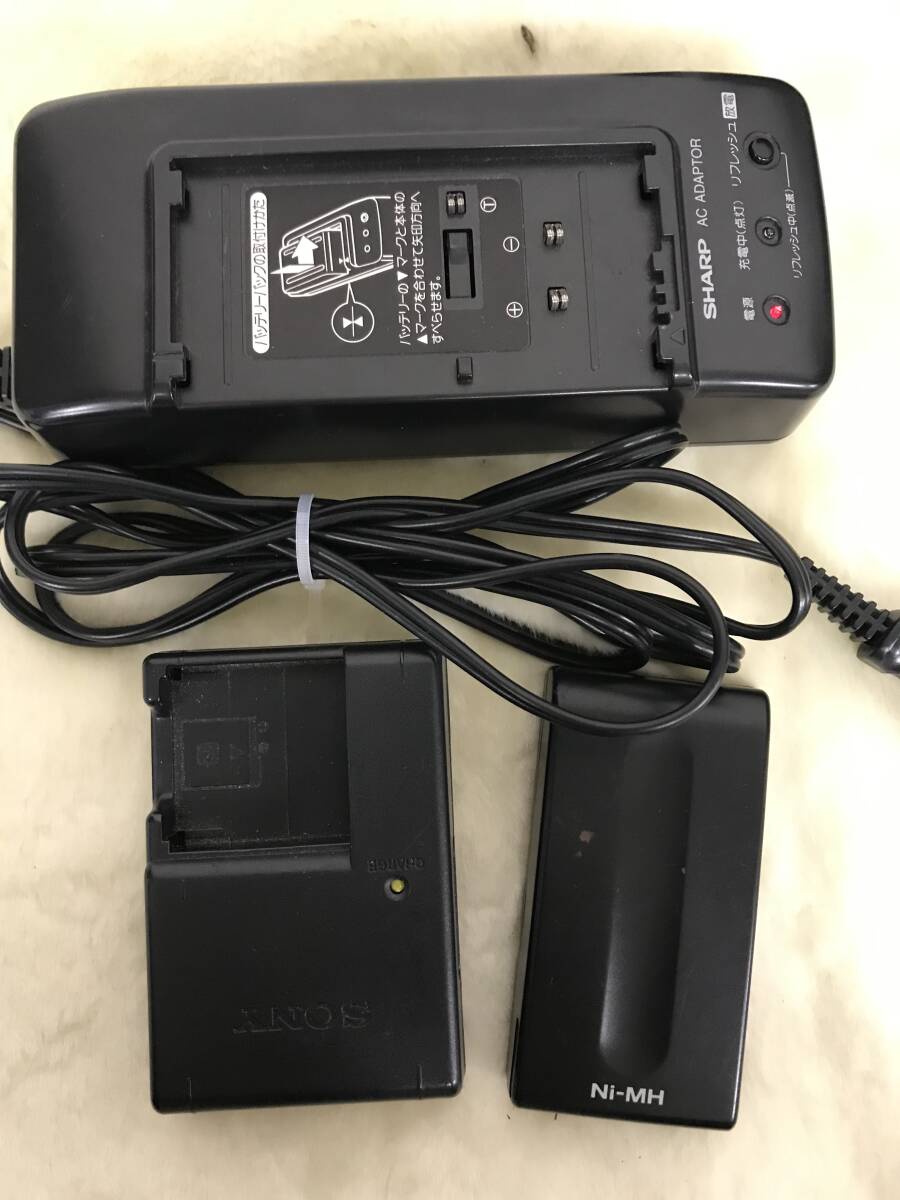 2440 SHARP シャープ VIEWCAM (VL-EL12) 液晶8㎜ビデオカメラ/Video8 ジャンク品 デジカメ レトロ 昭和 光学機器 小型家電 他_画像9