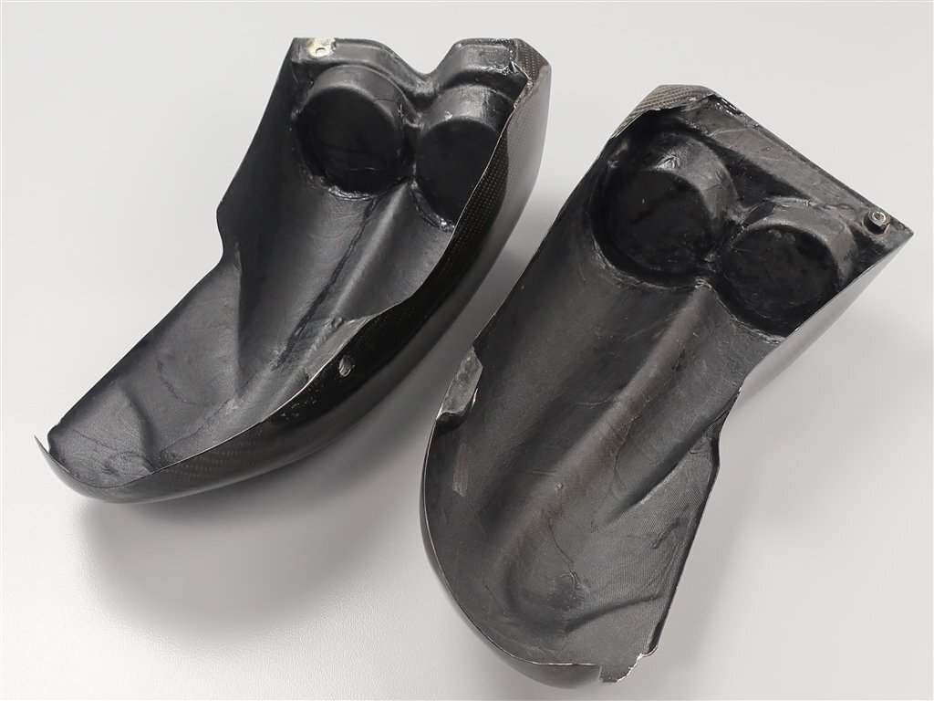 ♪V-MAX1200/～'07 社外 綾織カーボン ダクトカバー 左右SET (Y1104D14)_画像9