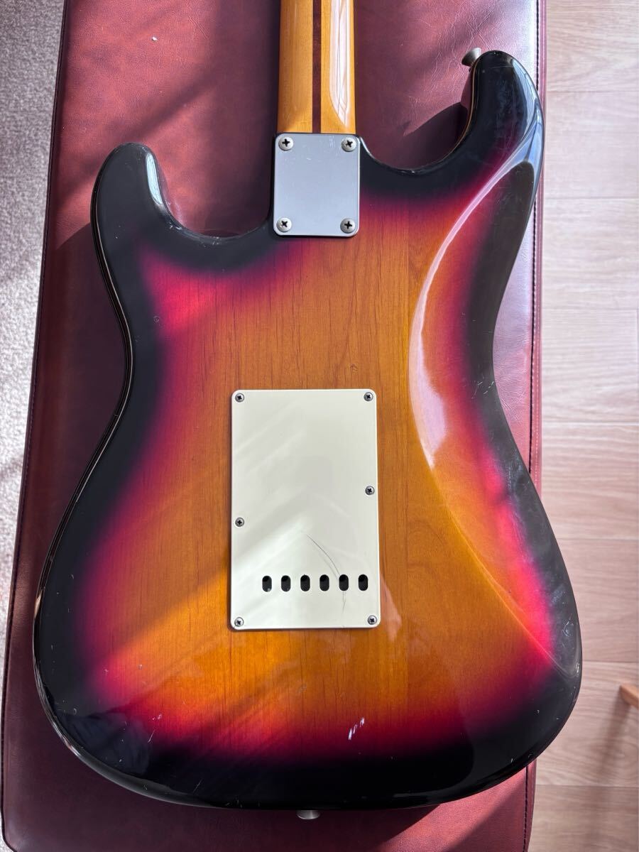 Fender Japan Stratocaster ST-57 Sunburst メイプル指板 2002-2004 動作品 Made in Japan _画像4