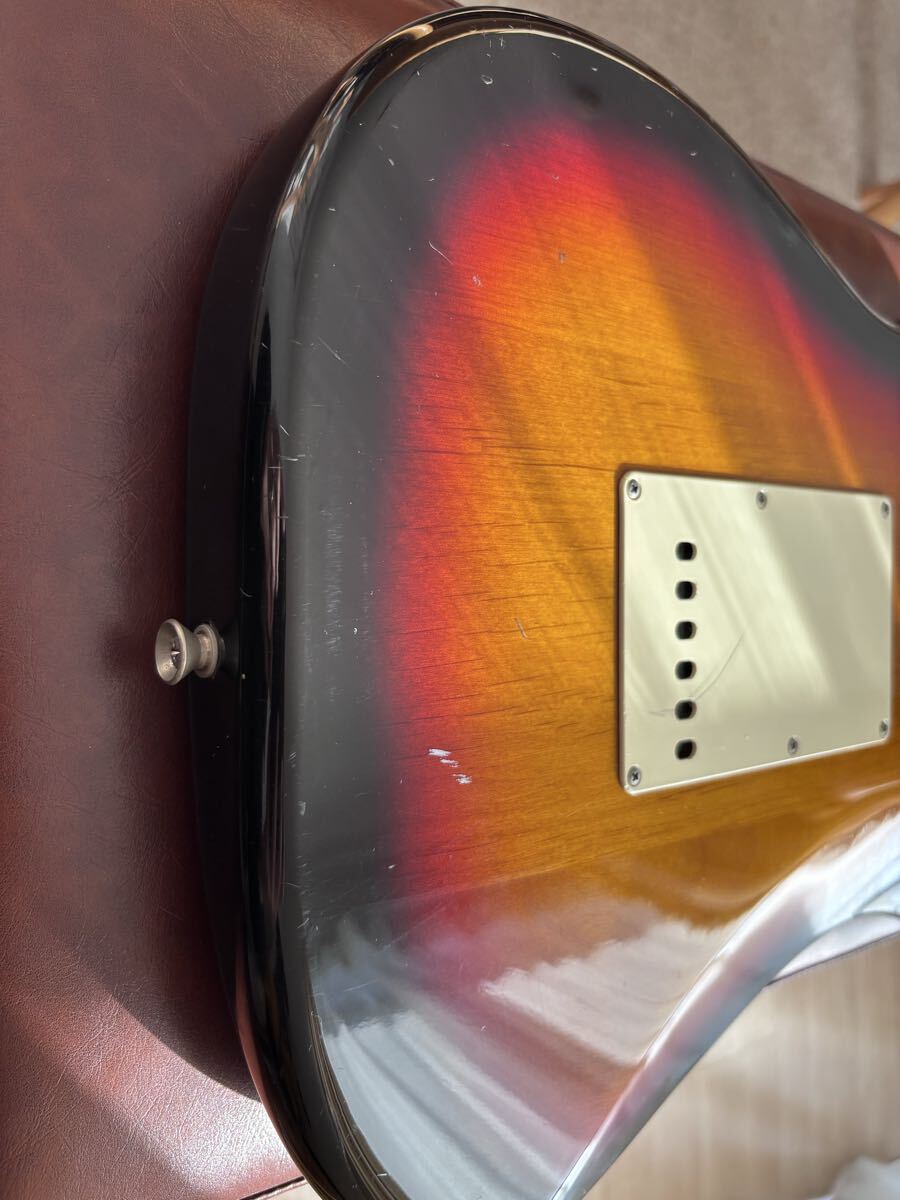 Fender Japan Stratocaster ST-57 Sunburst メイプル指板 2002-2004 動作品 Made in Japan _画像9