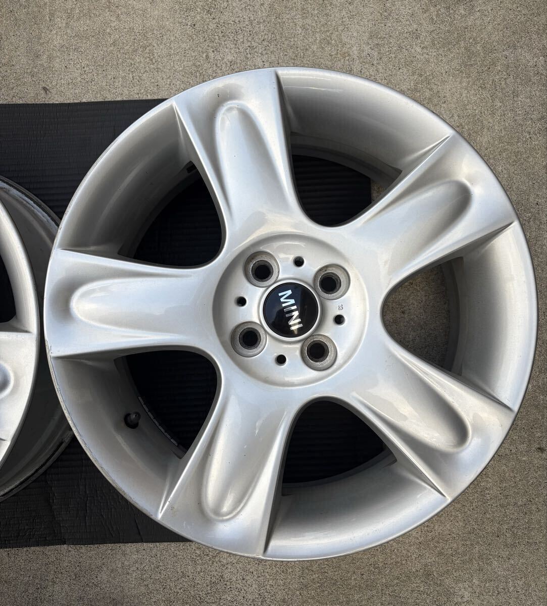 MINI 純正 5スターブレット R91　17×7J 100 4H +48 ハブ56 ホイールのみ 手渡し可_画像5