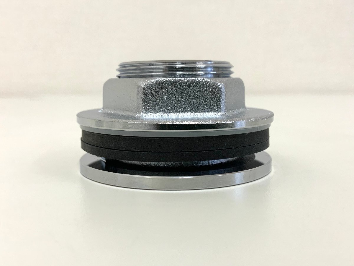 【金物屋在庫品】 KAKUDAI カクダイ タンク取付金具 呼び２０ 黄銅 617-105-20 受水槽や高架タンクと給水管の接続 ②_画像6