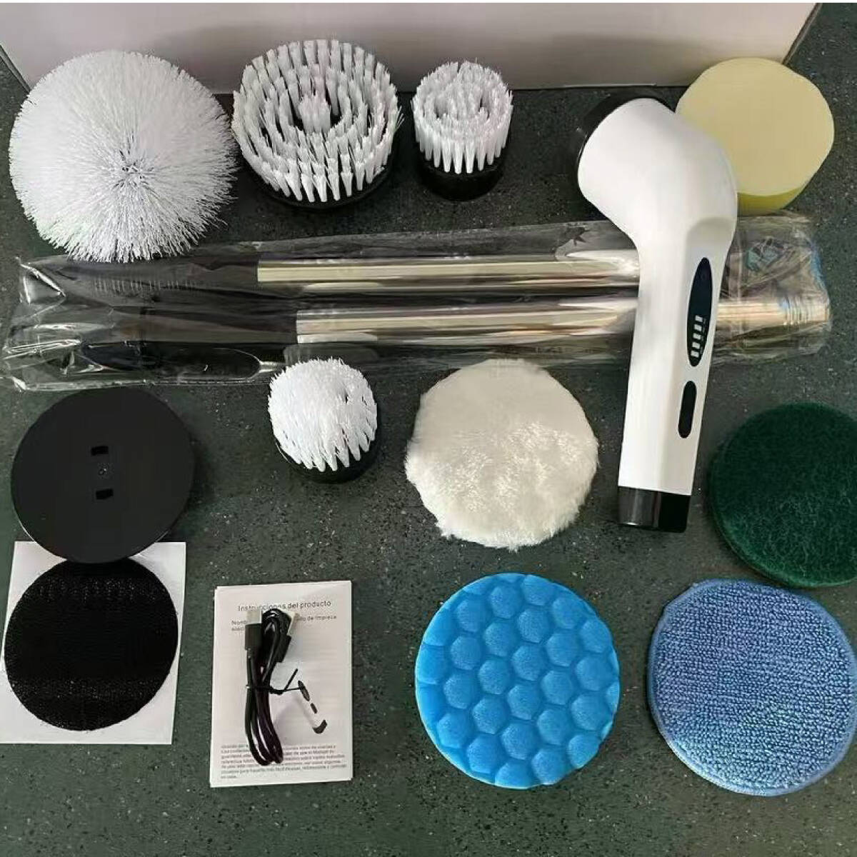 【9種ブラシ付き】電動お掃除ブラシ 角度＆速度調整 コードレス 90分連続稼働 軽量＆多用途 お風呂掃除 床 天井 玄関 車 食器 水垢に強い_画像8