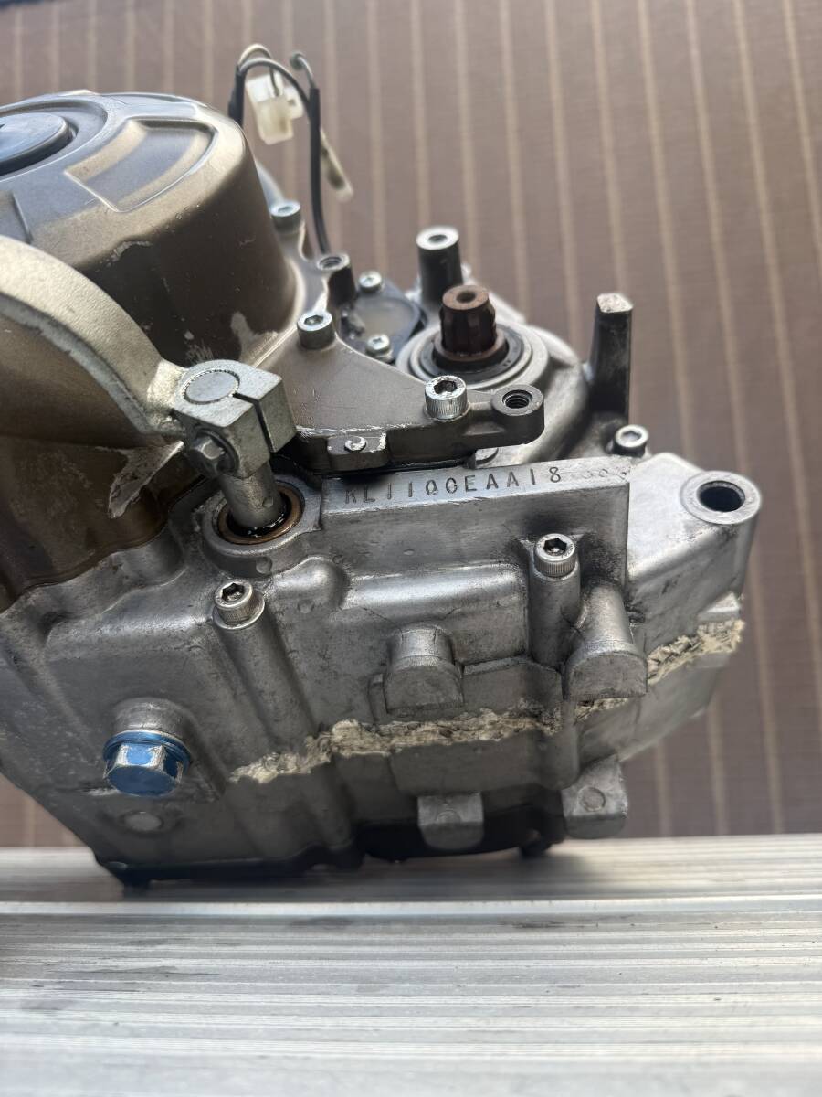 Kawasaki KSR PRO двигатель ASSY