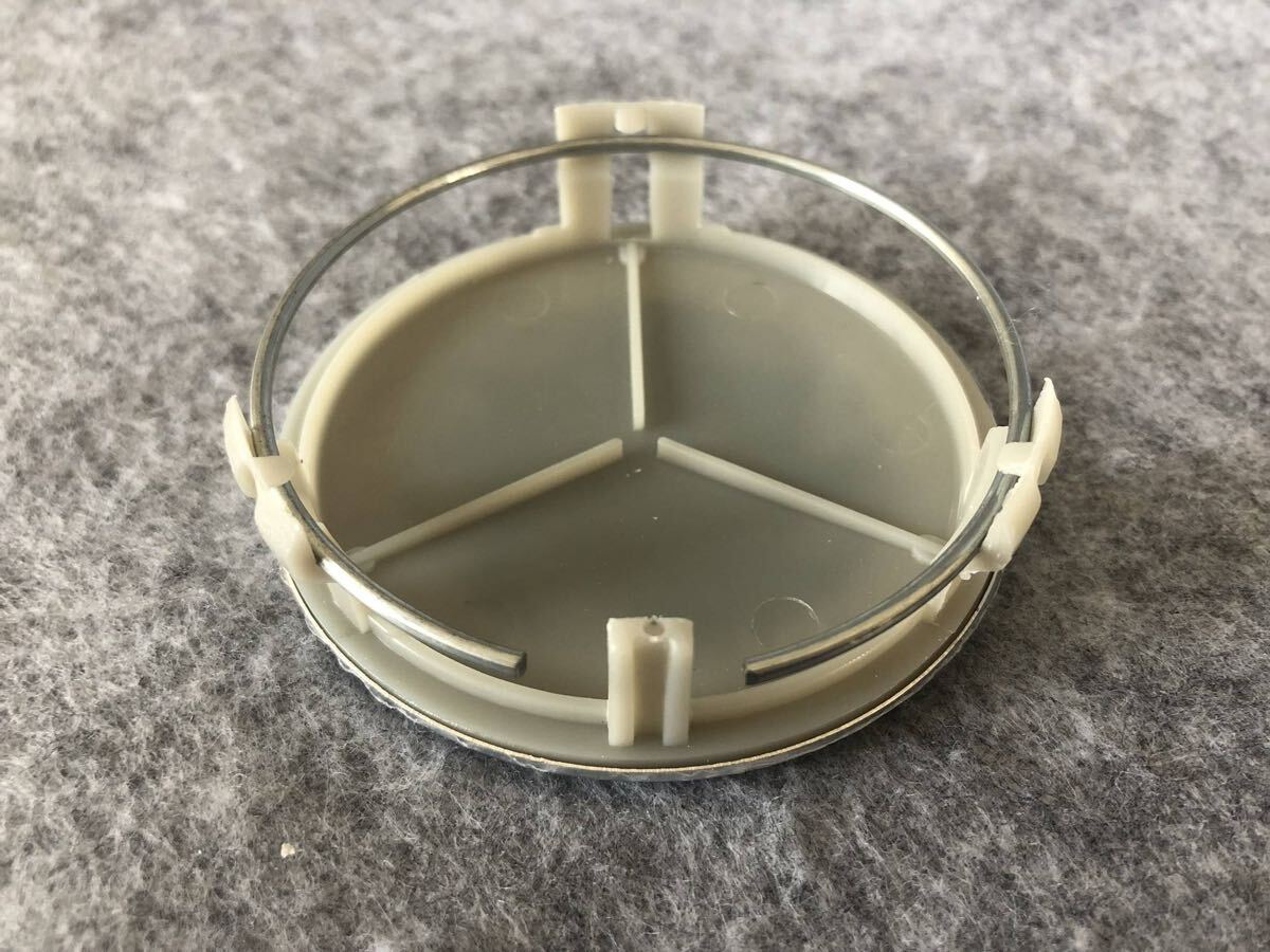 AMG メルセデスベンツ ホイールセンターキャップ 4個セット 外径75mm ステッカー ハブキャップ 車 （dfr045）_画像8