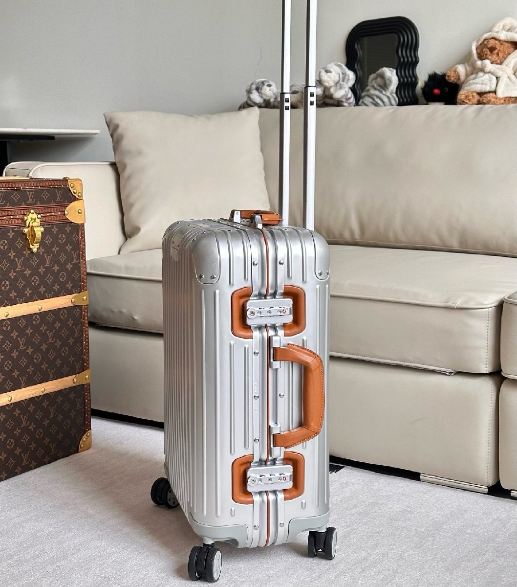 スーツケース RIMOWA リモワ Original925オリジナル キャビン ツイスト 機内持ち込み用 21インチ 35L シルバーxブラウン ユニセックスの画像2