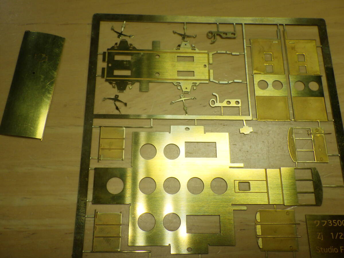 ジャンク No.27 Zゲージ Studio FEEL ワフ35000 パーツ まとめて スタジオフィール 貨物列車 ワフ25000_画像2