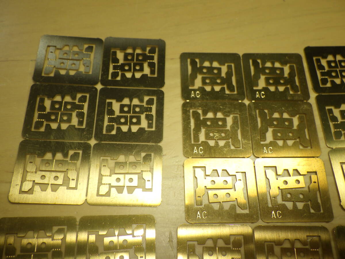 ジャンク No.9 ワールド工芸 金属キット カプラーポケット パーツ まとめて _画像2