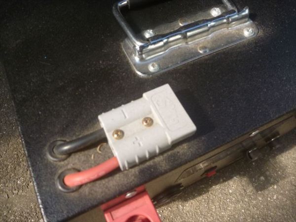 * перевод есть * Junk * Lynn кислота металлический lithium ион аккумулятор 24V 60Ah Fish finder, Fishfinder (эхолот), с зарядным устройством ... контейнер электро поиск lichi Be /3