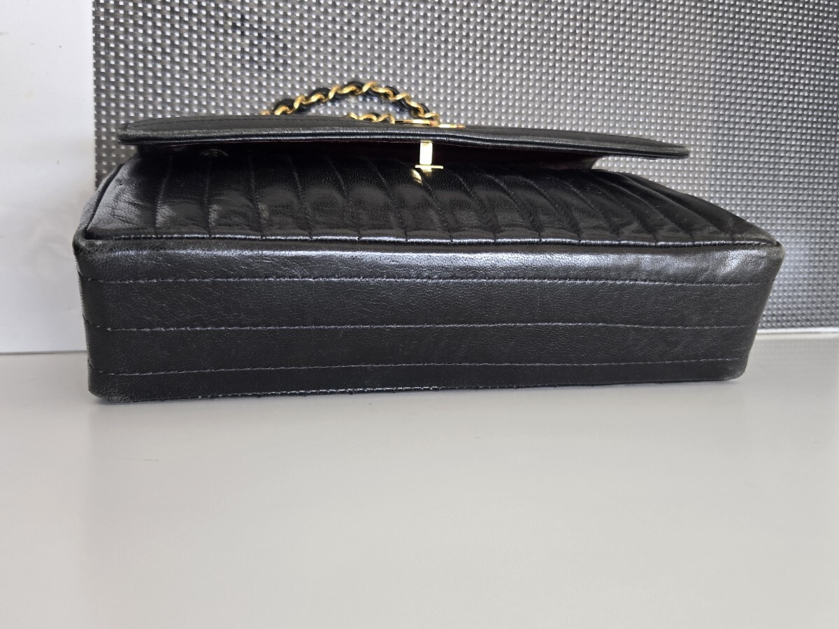 T★１円スタート★　チェーンショルダーバッグ　 ターンロック ブラック_画像9