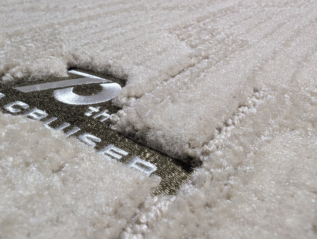 [純正]　ランドクルーザー 300　フロアマット　70周年記念モデル　エクセレントタイプ同等品　5人乗り用_画像7