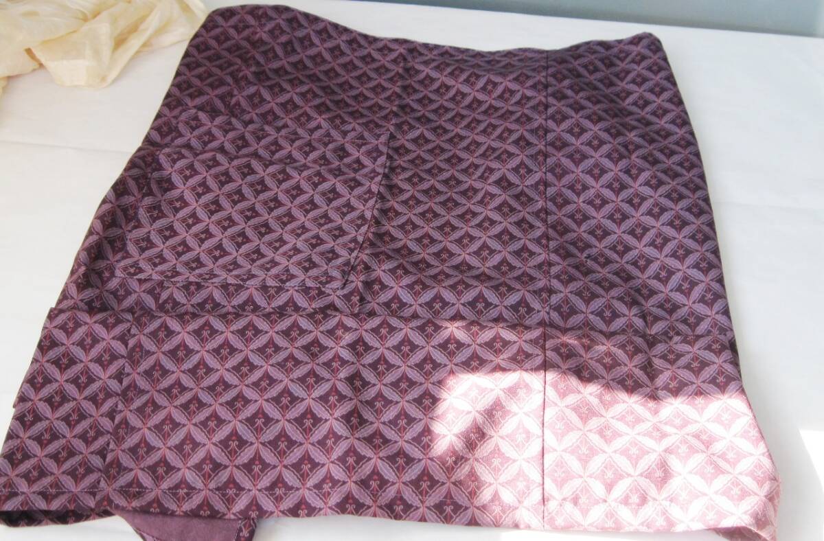 布乃言葉*花語り...徒然なるままに”前掛け・サロンエプロン風”仕立てました「ウール紫の着物から其の一」_画像5