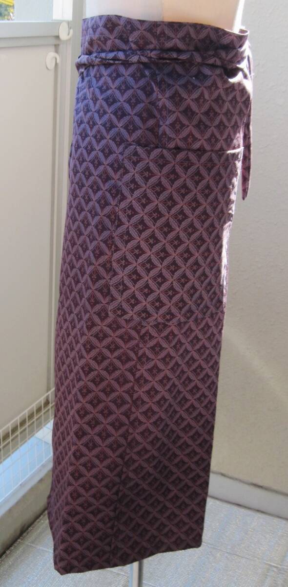 布乃言葉*花語り...徒然なるままに”前掛け・サロンエプロン風”仕立てました「ウール紫の着物から其の一」_画像1