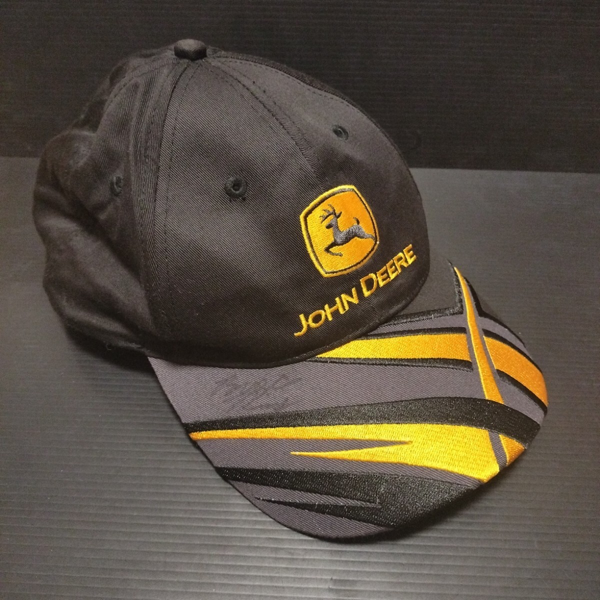 ● JOHN DEERE「キャップ」※書き込み有り　帽子　ジョンディア_画像1