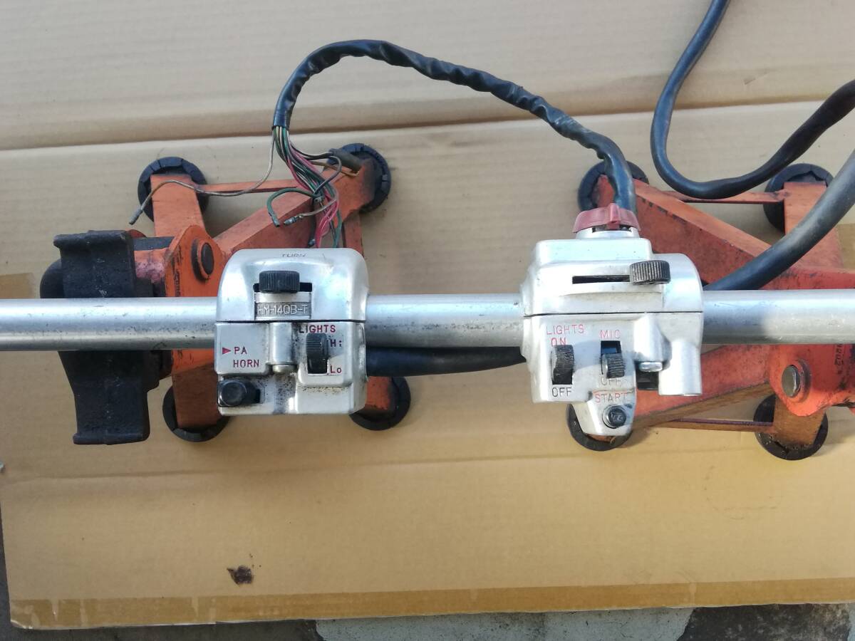 CB750K　白バイ　ライト　ウィンカースイッチ左右　当時物_画像1