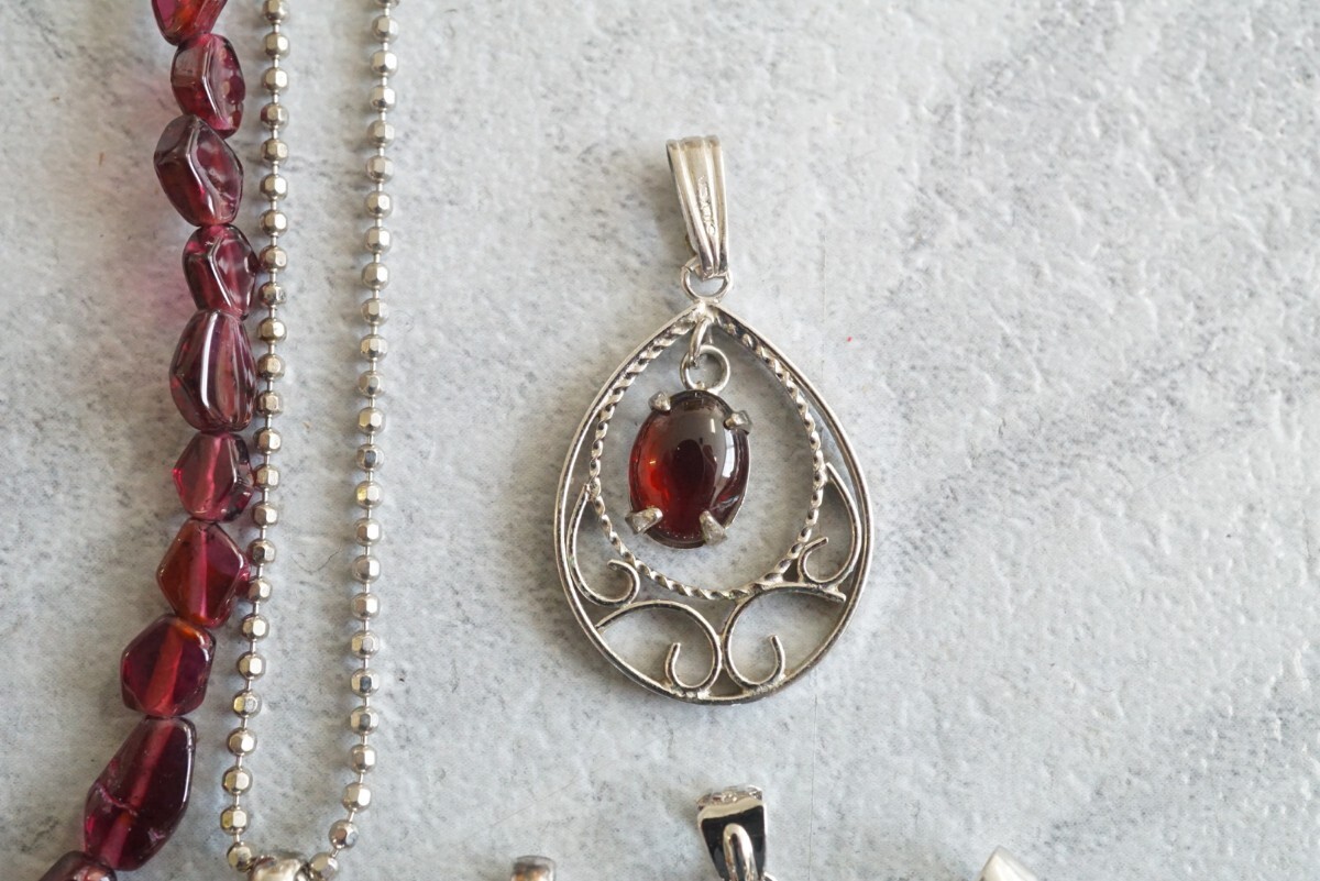 B102 гранат цветной камень колье подвеска Vintage аксессуары много совместно . суммировать продажа комплектом SILVER содержит 