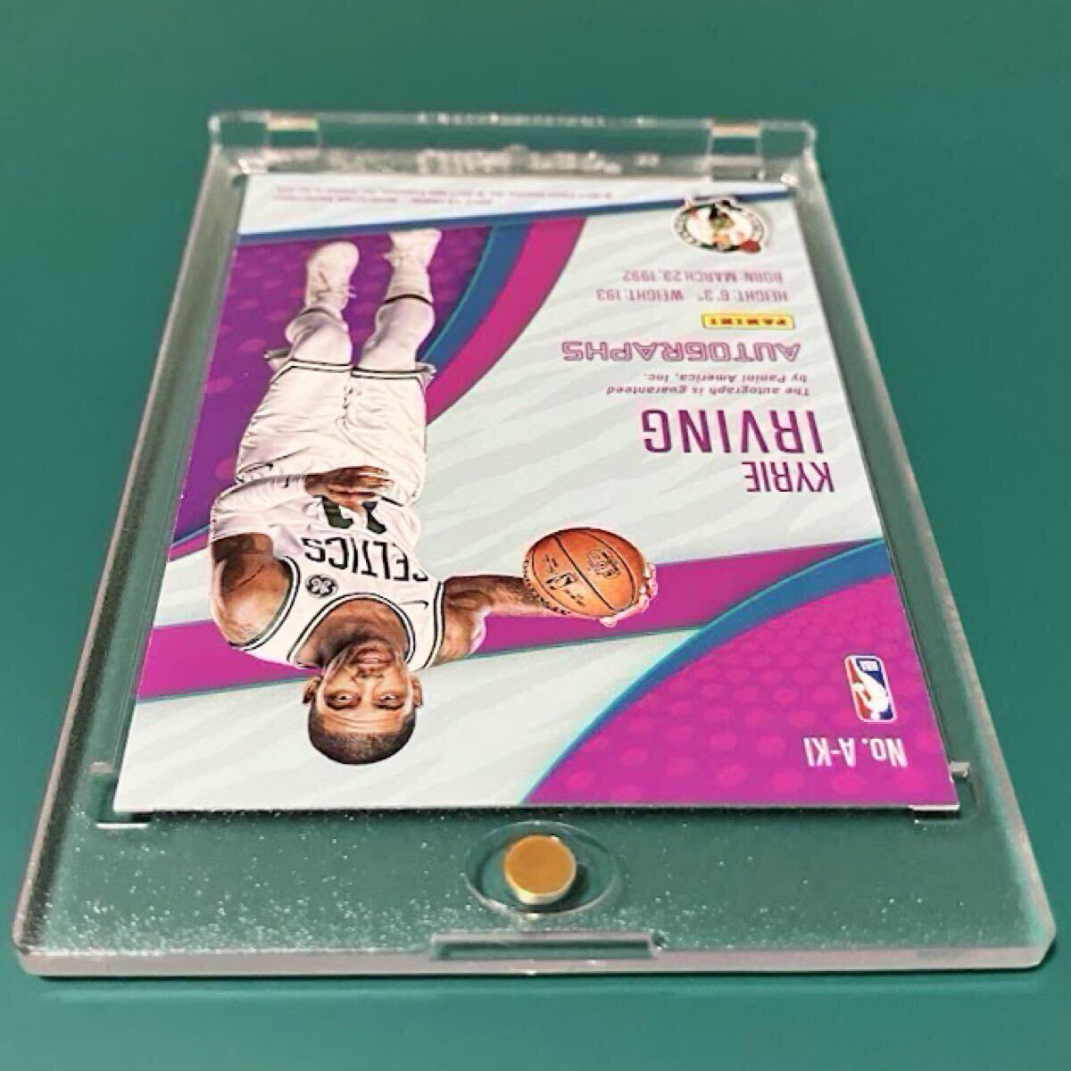 カイリー アービング 直筆サインカード Kyrie Irving NBA 2017-18 PANINI REVOLUTION AUTO_画像8