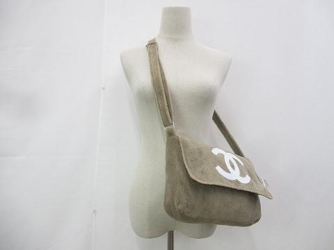 美品 シャネル CHANEL プレシジョン ショルダーバッグ ココマーク パイル地 ベージュ ノベルティ レディース_画像1