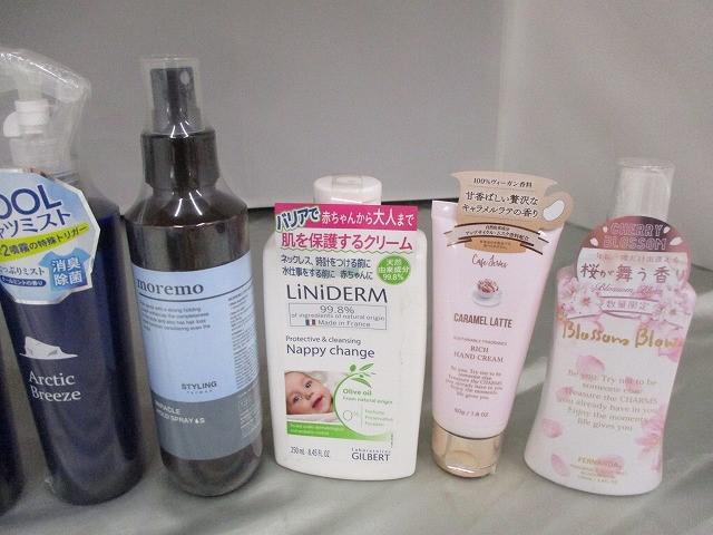 未使用 コスメ moremo　フェルナンダ　他　洗顔料　coolシャツミスト　ボディーミスト　等　15点_画像3