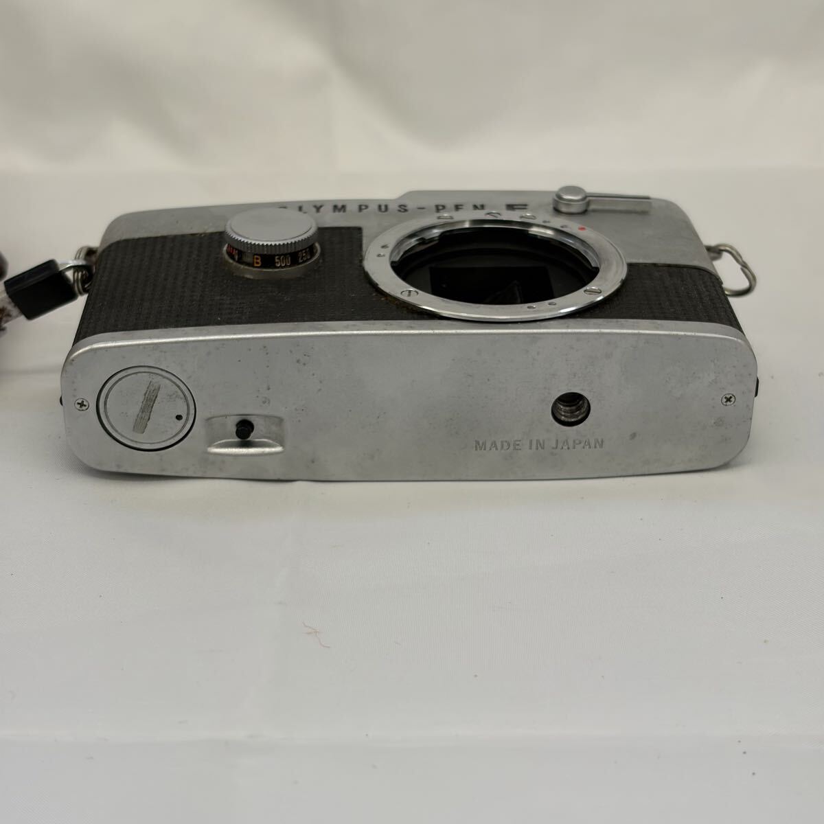 【1117M20】OLYMPUS-PEN F PEN-FT オリンパス フィルム一眼レフカメラ ボディ フィルムカメラ 動作未確認 現状品_画像4