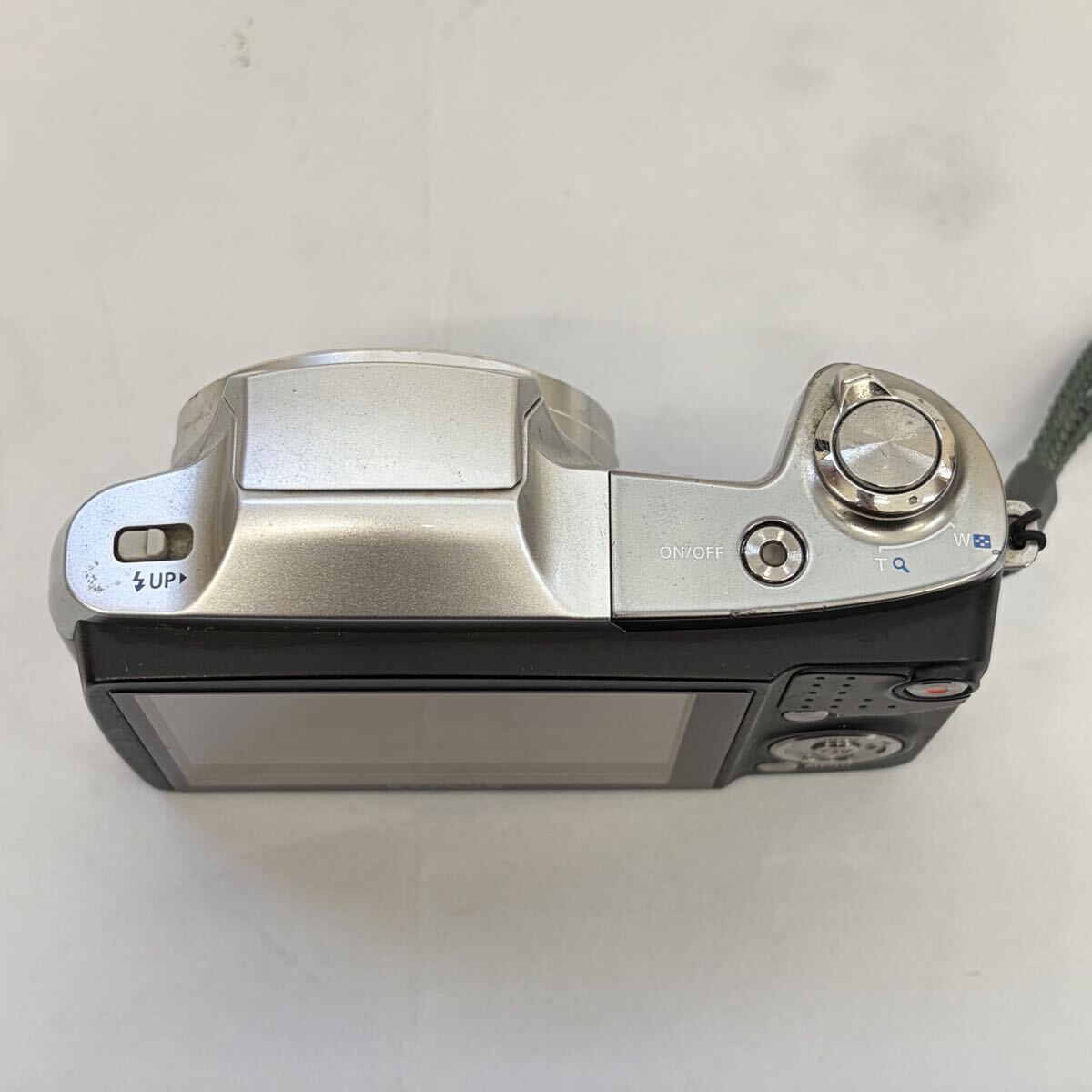 【1121M2】OLYMPUS オリンパス Stylus SZ-16 シルバー コンパクトデジタルカメラ デジカメ コンデジ 通電確認済み 0006_画像4