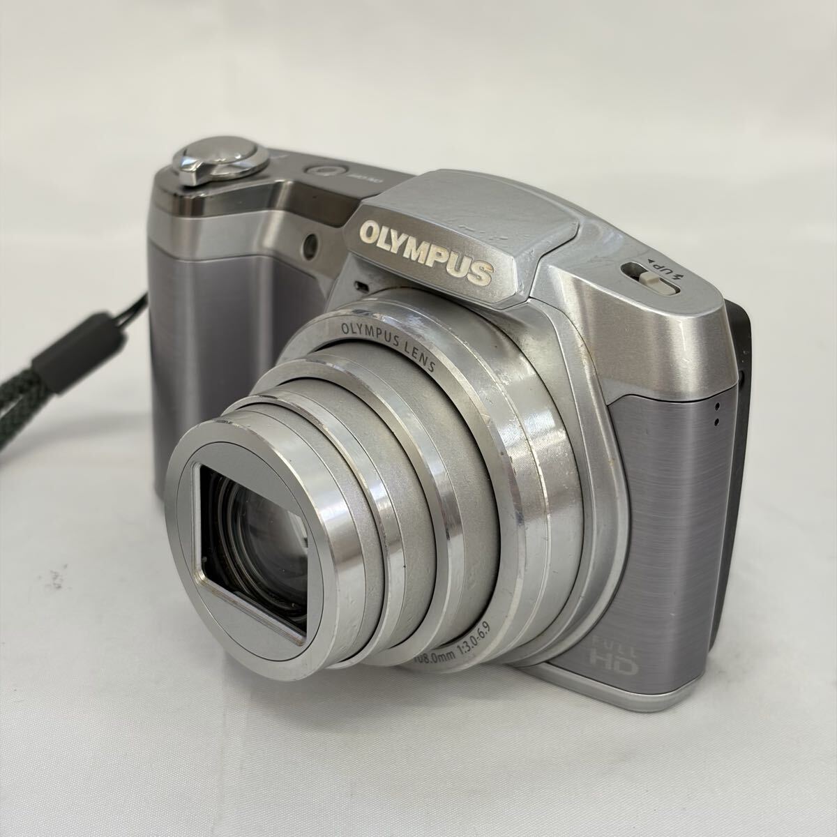 【1121M2】OLYMPUS オリンパス Stylus SZ-16 シルバー コンパクトデジタルカメラ デジカメ コンデジ 通電確認済み 0006_画像8