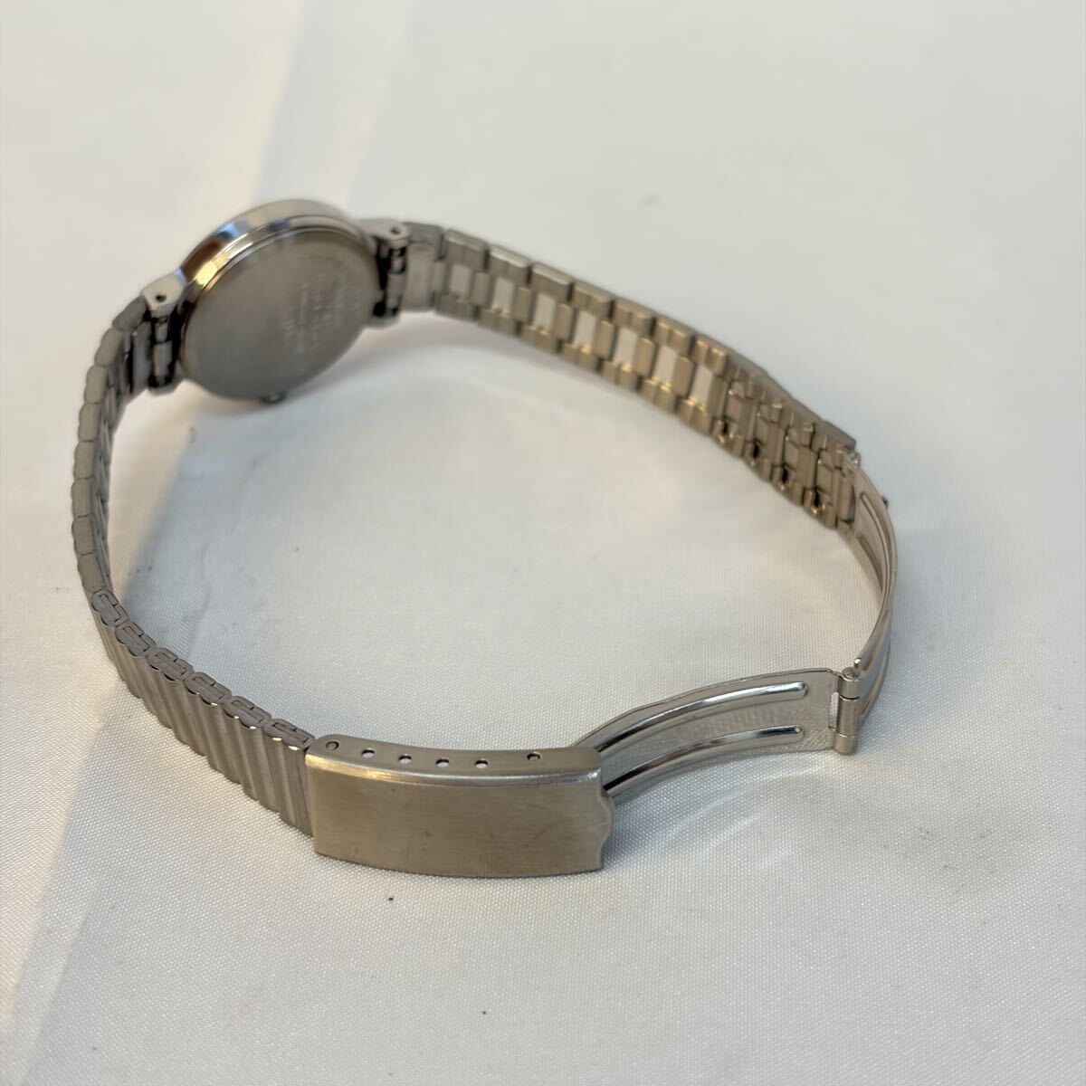 【1121M24】CITIZEN シチズン ベガ ジャンクション QZ イエロー文字盤 3030-405561 レディース腕時計 不動品_画像9